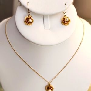 Set of 14K pearl necklace and earrings